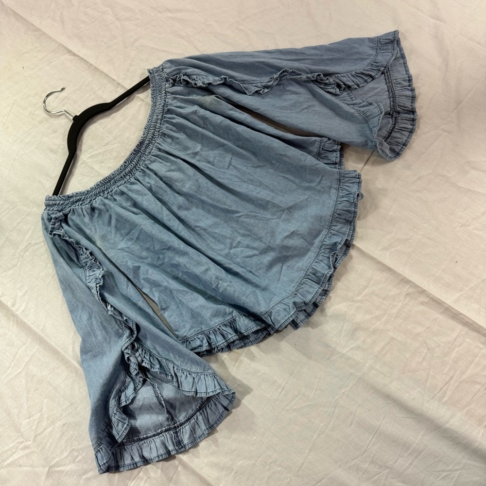 155. Women’s Denim Blue Off-Shoulder Top (S)
